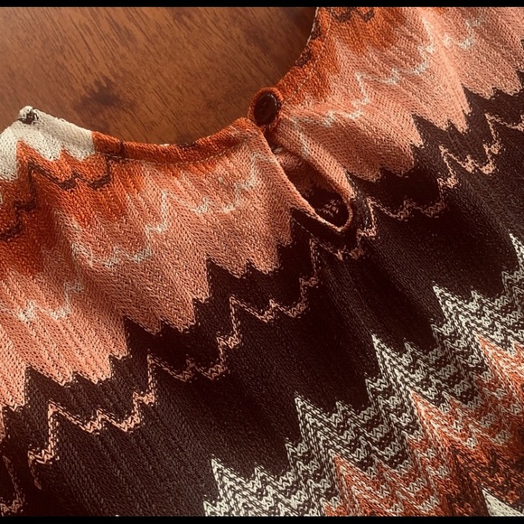 Vintage Bohemian style button-back sweater - Women’s M - Picture 2 of 5